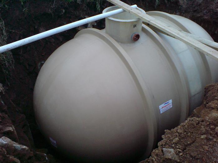 15 Retaining Wall & Cess Tank (21)